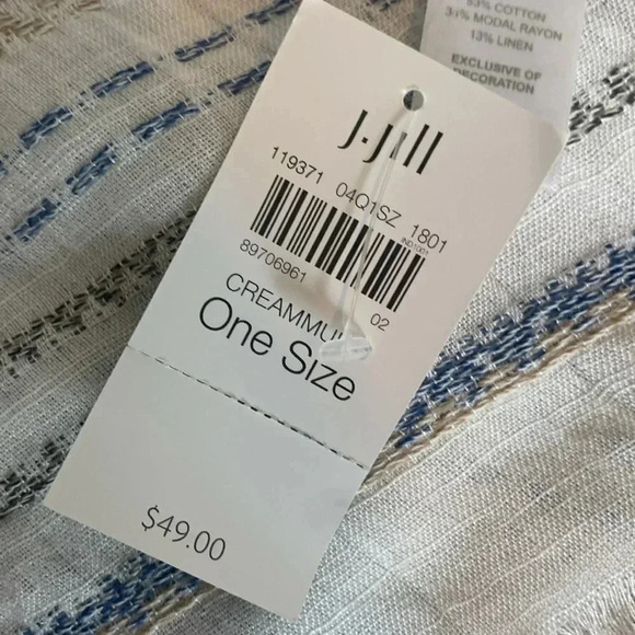 NWT J Jill Shawl/ triangle scarf - Picture 6 of 7